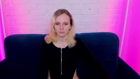 likilip online show from 11.14.25