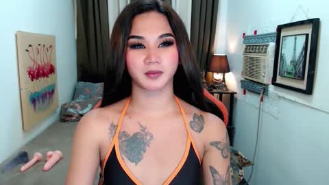 LILY online show from 10.07.25