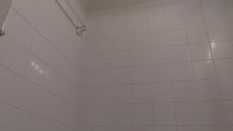 Snapshot of lil_gem chatting on 11.01.25 lil gemmie online show from 11.01.25