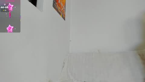 Snapshot of lil_hanna18 chatting on 02.15.26 Hanna online show from 02.15.26