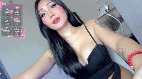 Snapshot of lil_m1ss_silly chatting on 09.20.25 Miss Lily online show from 09.20.25