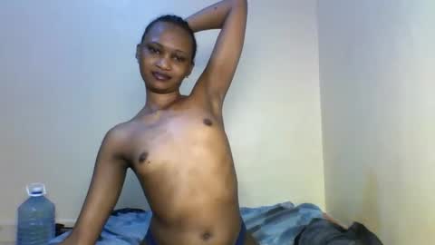 Snapshot of lil_miss9 chatting on 11.27.25 Lil miss online show from 11.27.25