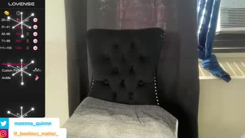 Snapshot of lil_momma422 chatting on 02.23.25 MOMMA LUV online show from 02.23.25