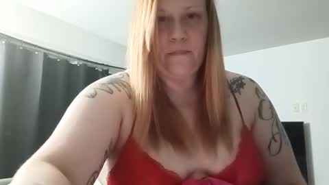 lil_nelli8 online show from 04.26.26