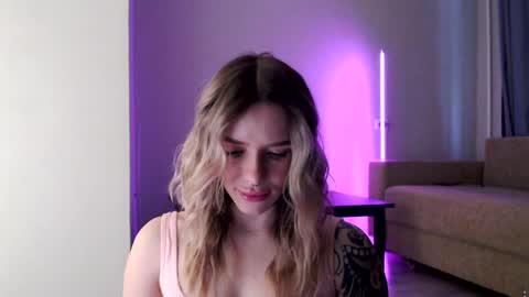 INST Lil happines s online show from 01.09.25