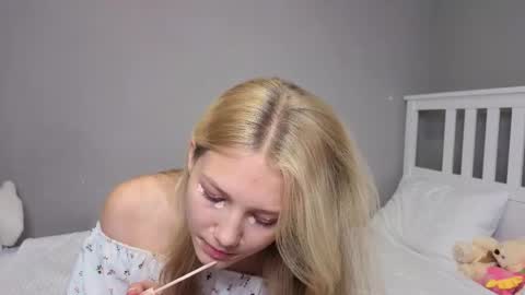 Emma online show from 11.14.25