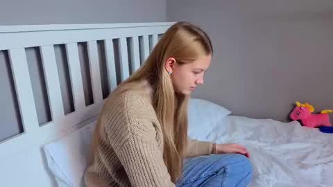 Emma online show from 03.21.26