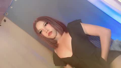 lil_trixxy online show from 06.08.26