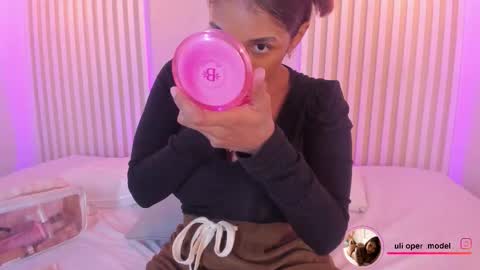 L I L A   online show from 12.04.25