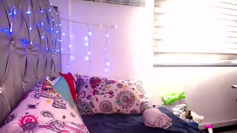   online show from 03.07.25