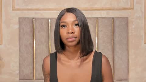 Snapshot of lilabeily chatting on 01.31.25 lila bailey online show from 01.31.25