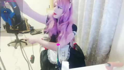 Snapshot of lilah_ts chatting on 01.27.25 lilah_ts online show from 01.27.25