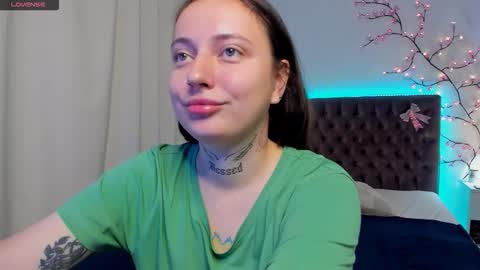 LilaVame online show from 09.10.25