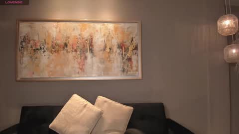 Lila West online show from 03.08.25