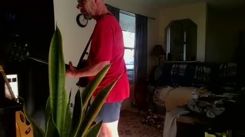 Snapshot of lildicksissy chatting on 11.14.25 lildicksissy online show from 11.14.25