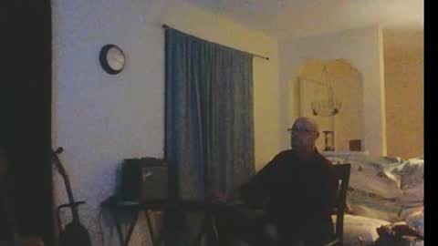 Snapshot of lildicksissy chatting on 11.19.25 lildicksissy online show from 11.19.25