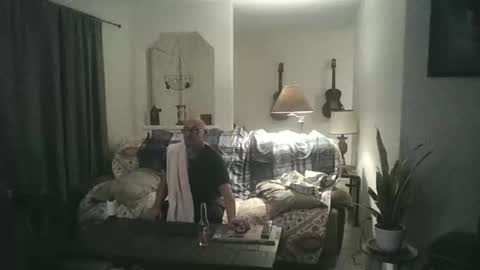 Snapshot of lildicksissy chatting on 11.28.25 lildicksissy online show from 11.28.25