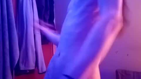 lildman420 online show from 10.19.25