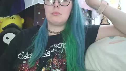 Snapshot of lilemmy1999 chatting on 09.09.25 emily ryanson online show from 09.09.25