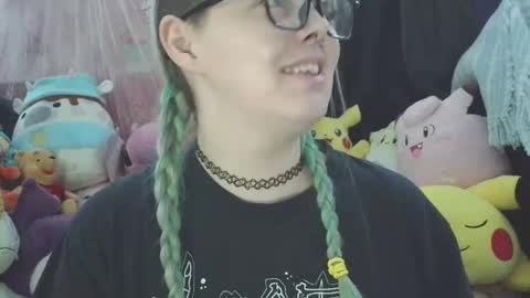 Snapshot of lilemmy1999 chatting on 10.30.25 emily ryanson online show from 10.30.25