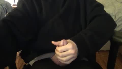 Snapshot of lili_007007 chatting on 11.05.25 Lily online show from 11.05.25