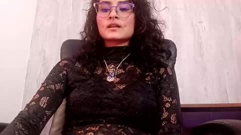 lili_clan online show from 09.18.25