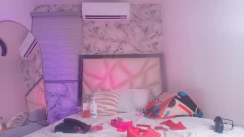 Lily online show from 12.20.25