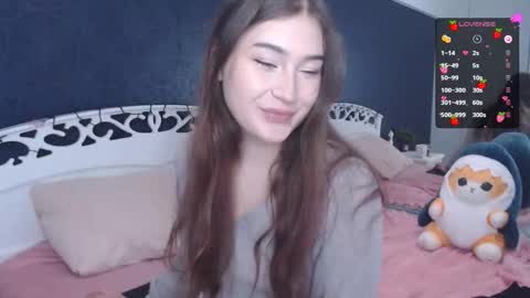 Snapshot of lili_luuu chatting on 10.02.25 Lilu online show from 10.02.25