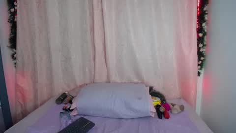 lili Matheus69 online show from 01.22.25