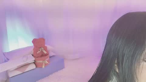 Snapshot of lili_tay chatting on 09.28.25 Lili online show from 09.28.25