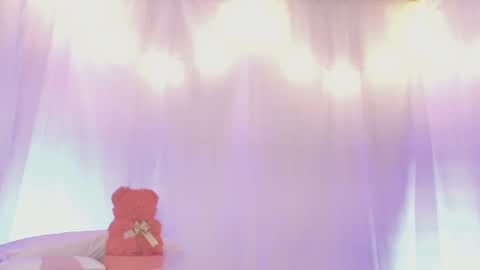 Snapshot of lili_tay chatting on 09.29.25 Lili online show from 09.29.25