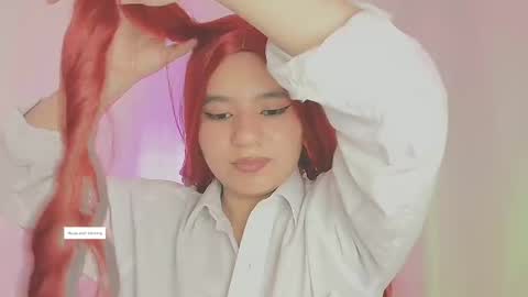 Snapshot of lili_tay chatting on 11.25.25 Lili online show from 11.25.25