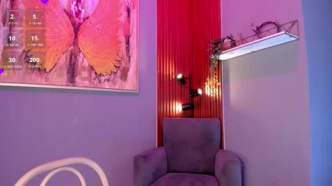 holis soy lily chang no olvides el pulgar arriba es muy importante para mi 3 independent model online show from 11.15.25