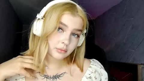 Nana online show from 02.28.26