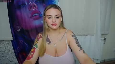 Snapshot of liliaterenzi_ chatting on 07.13.26 Lilia online show from 07.13.26