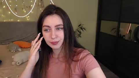 Lilu online show from 11.25.25