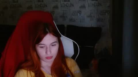 liliawoolf online show from 01.22.25