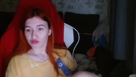 liliawoolf online show from 01.24.25