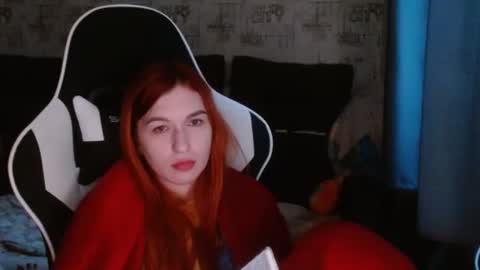liliawoolf online show from 01.24.25
