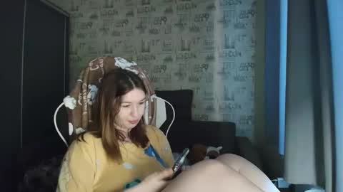 liliawoolf online show from 04.04.26