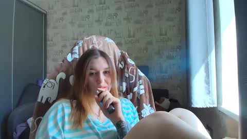 Snapshot of liliawoolf chatting on 05.05.26 liliawoolf online show from 05.05.26