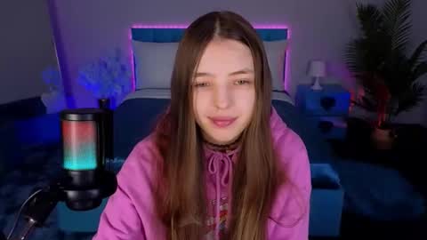 Lili Bakery online show from 11.21.25