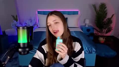 Lili Bakery online show from 02.02.26