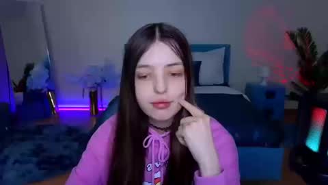 Lili Bakery online show from 03.13.26