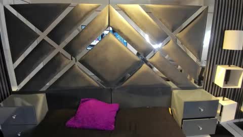  Lili  online show from 01.16.25