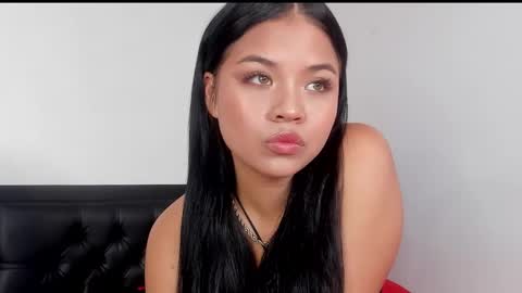 Snapshot of lilibluex chatting on 12.26.24 lilibluex online show from 12.26.24
