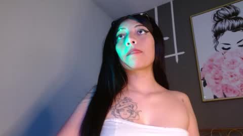 Simone 3 online show from 10.24.25