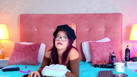 Lili online show from 01.07.25