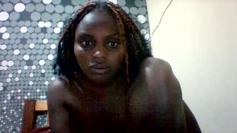 Snapshot of liligal chatting on 06.12.26 liligal online show from 06.12.26