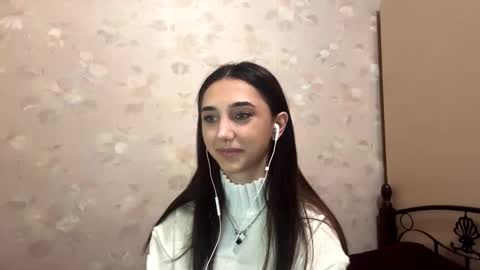 Lina online show from 10.10.25